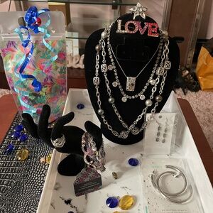 **Brighton Bundle Alert**